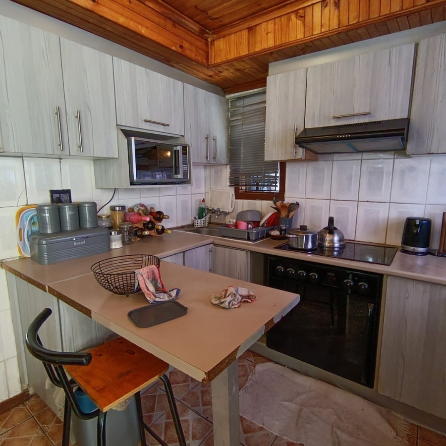 2 Bedroom Property for Sale in Delft Western Cape